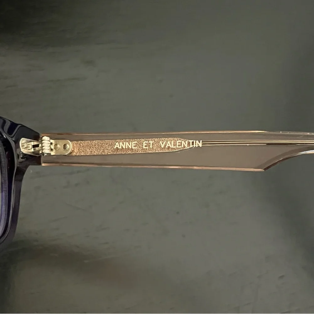 Elegant Purple Women's Glasses - Picture 3 of 6